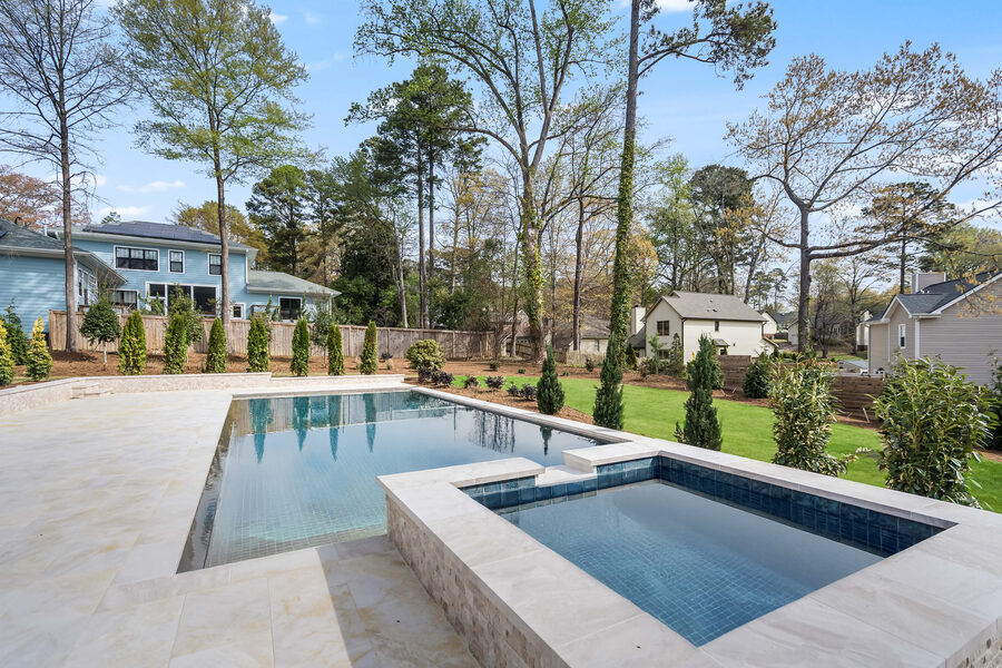 Pool & Spa